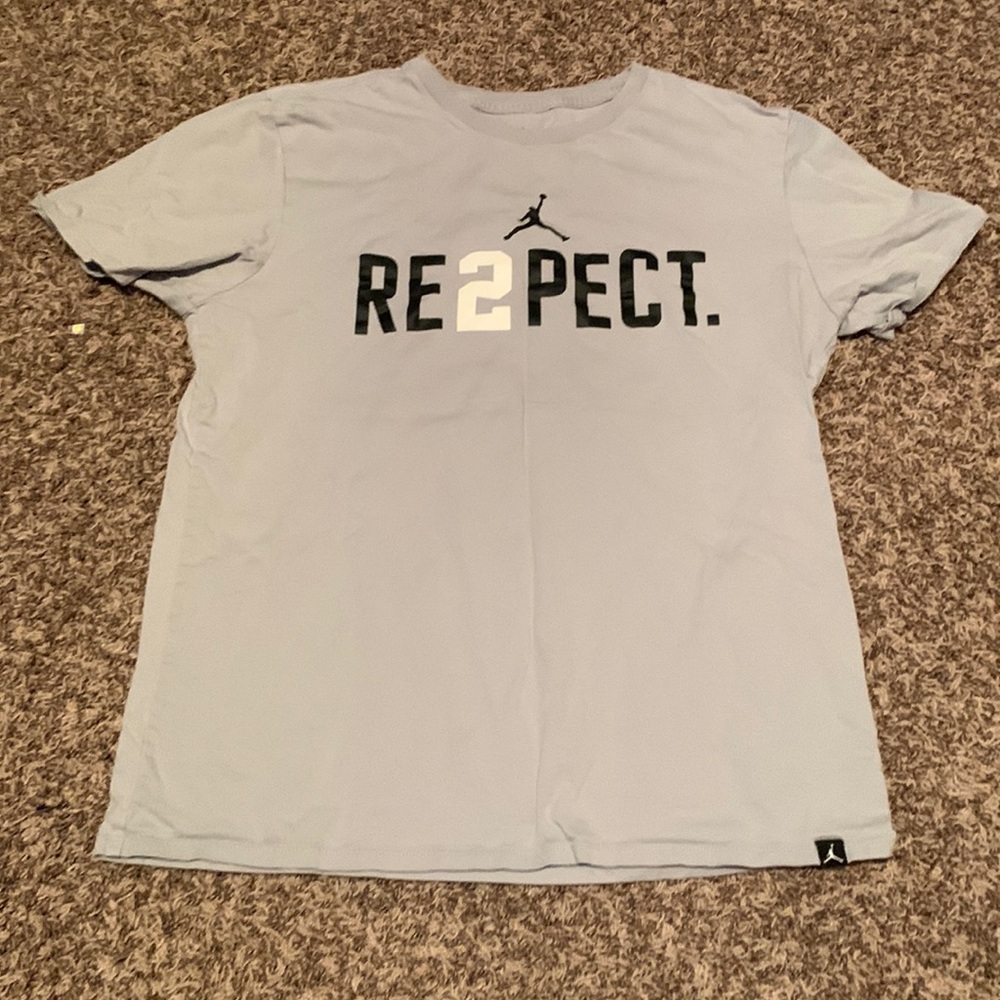 Mens Jordan tee large